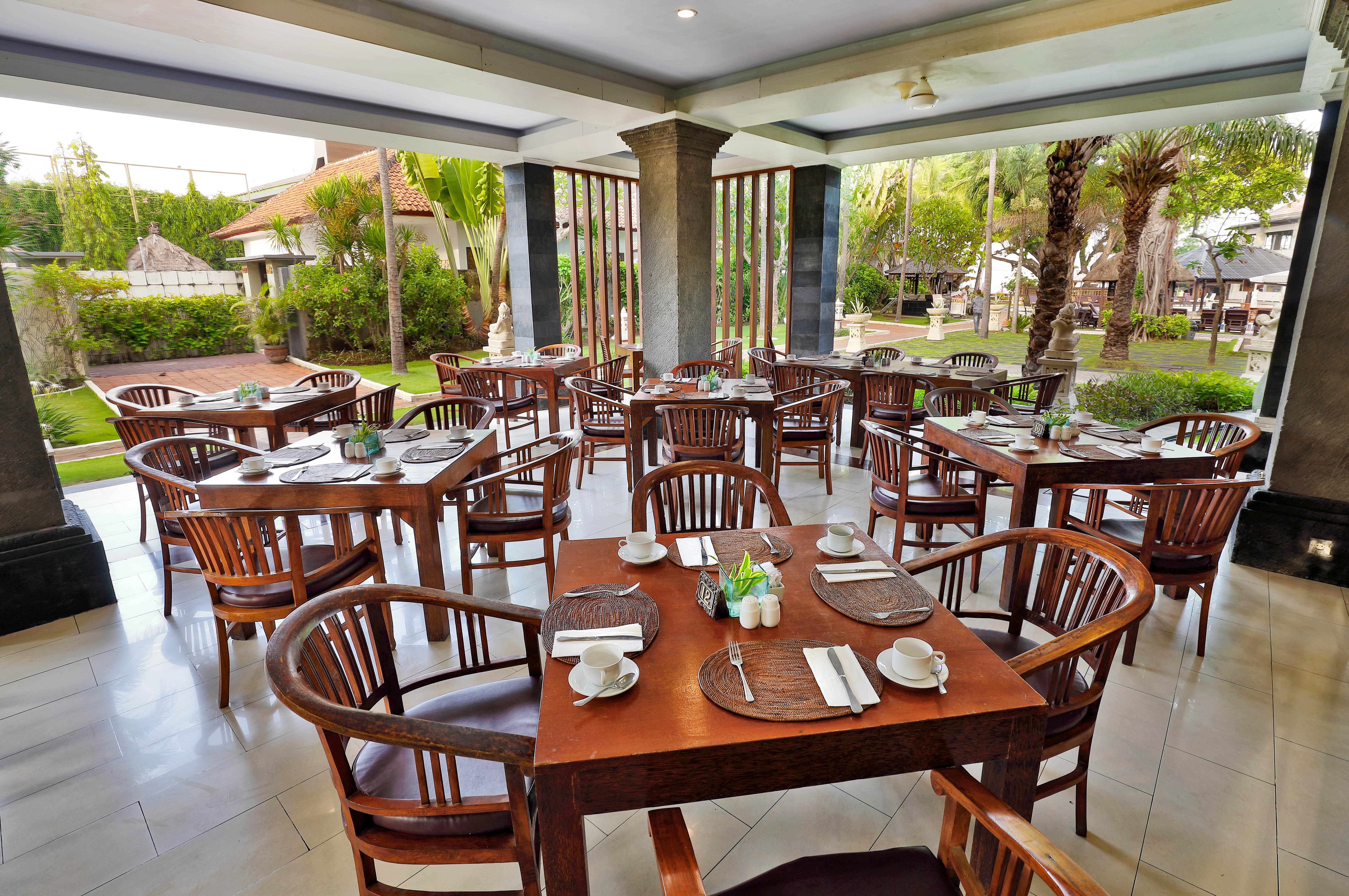 Puri Saron Hotel Seminyak Exterior foto